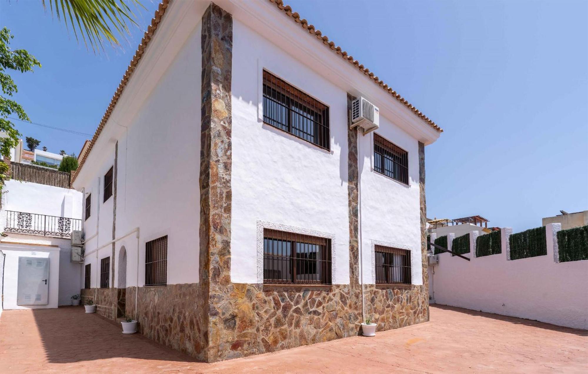 Lovely Home In Benalmadena With Kitchen מראה חיצוני תמונה