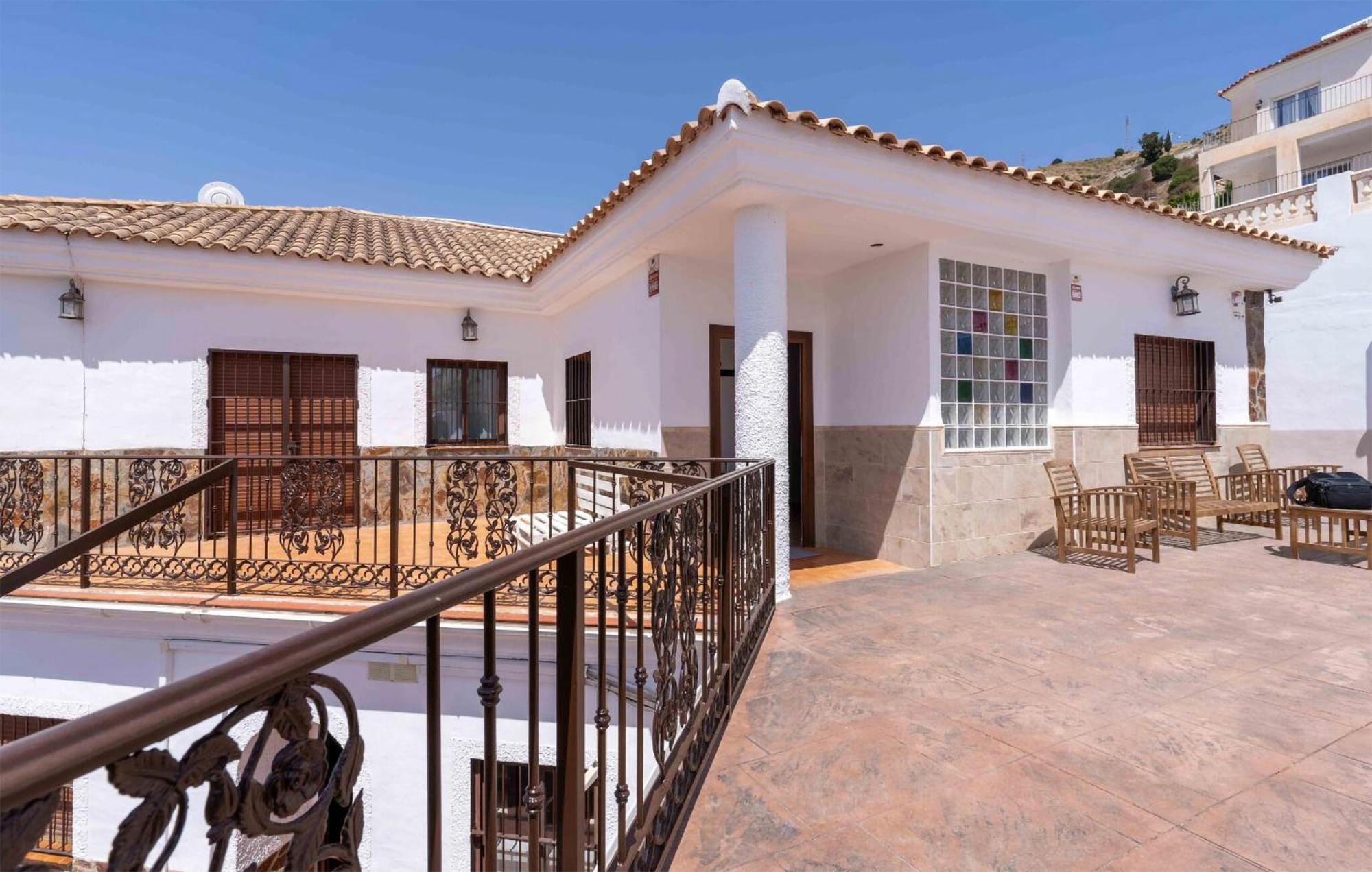 Lovely Home In Benalmadena With Kitchen מראה חיצוני תמונה