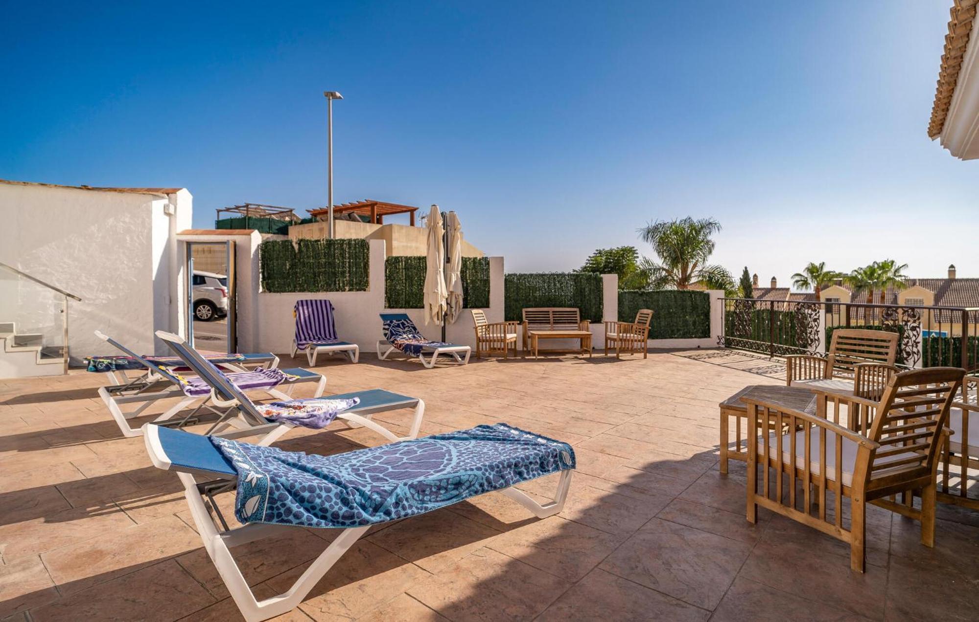 Lovely Home In Benalmadena With Kitchen מראה חיצוני תמונה